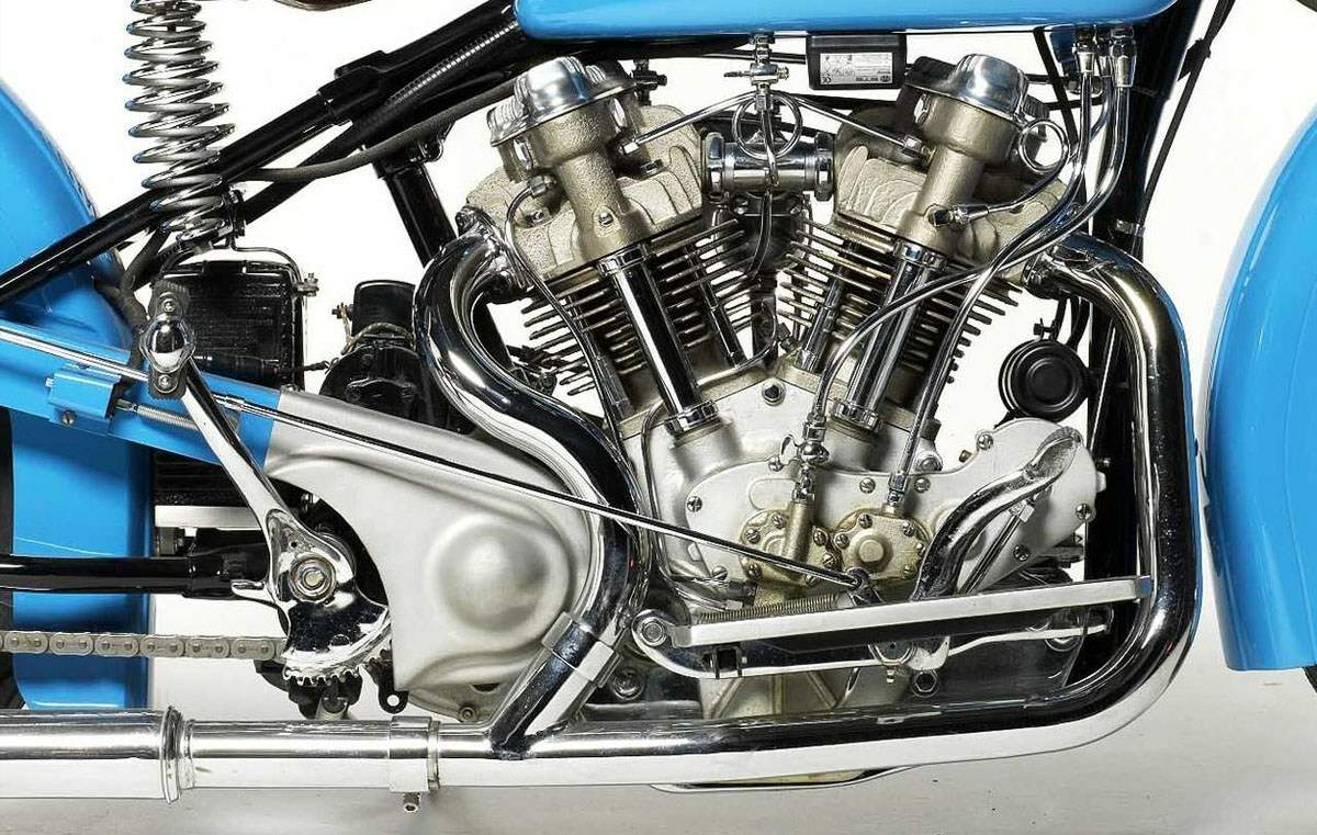 V Twin Two Stroke Engine 